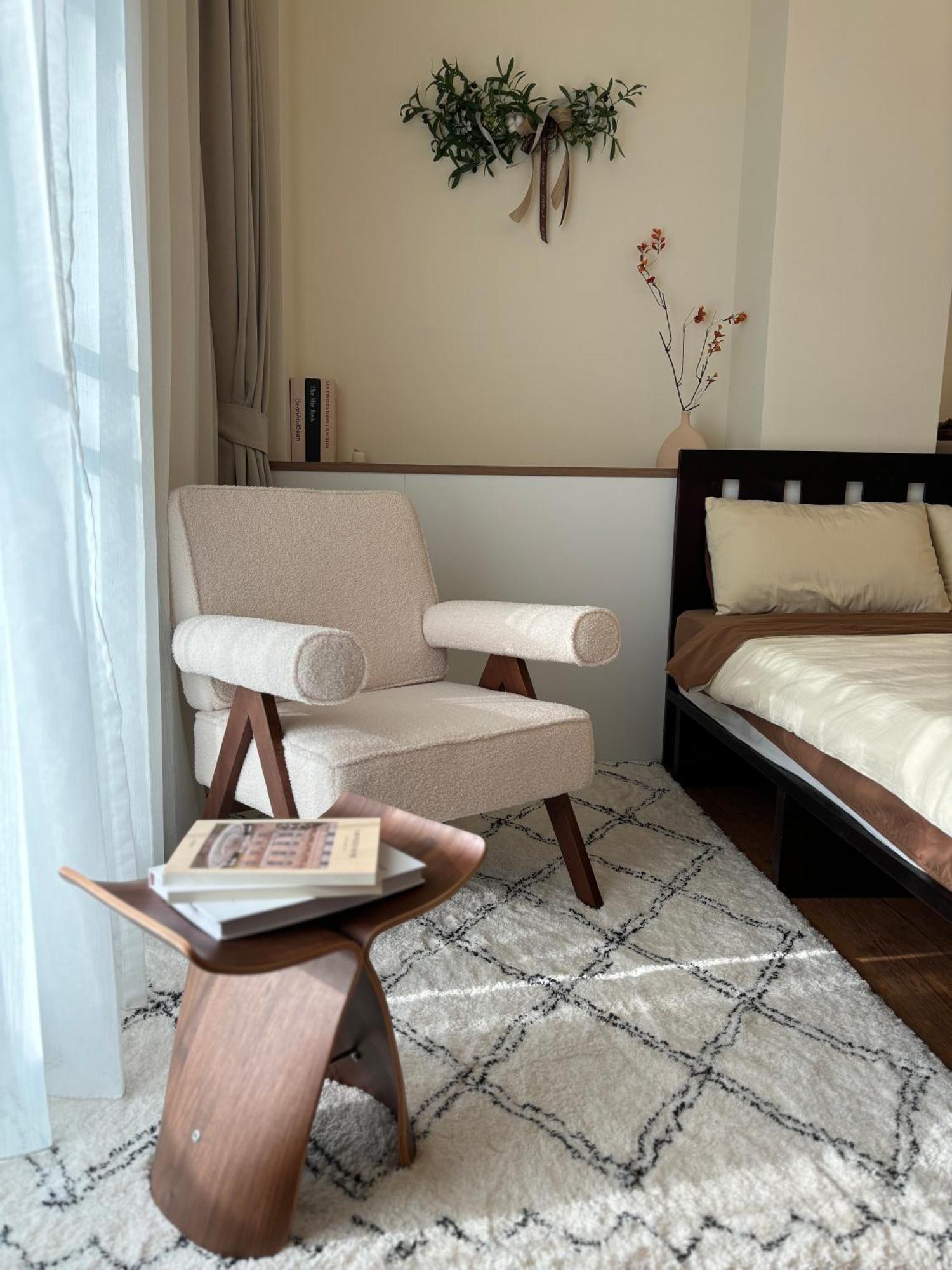Owl Inn Tainan Bagian luar foto